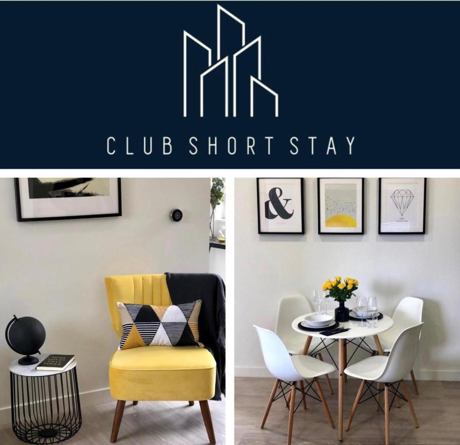 Luxury Serviced Apartments Stevenage, Hertfordshire ภายนอก รูปภาพ